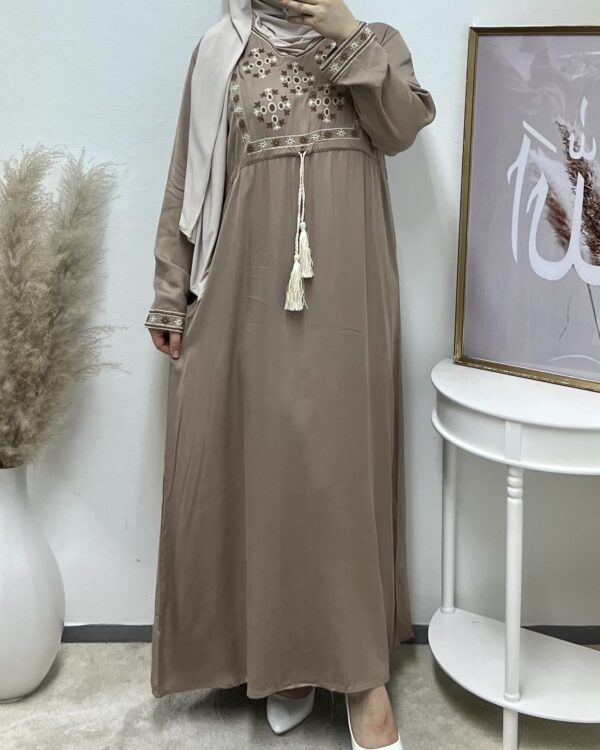 Taupe