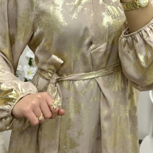 Beige/Gold