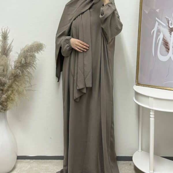 Taupe
