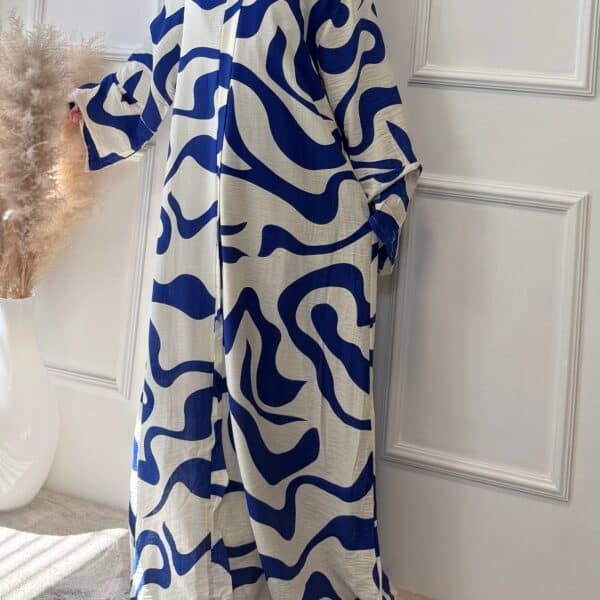 Royalblau