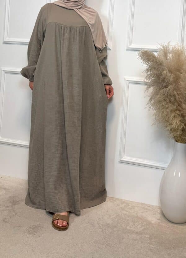Taupe